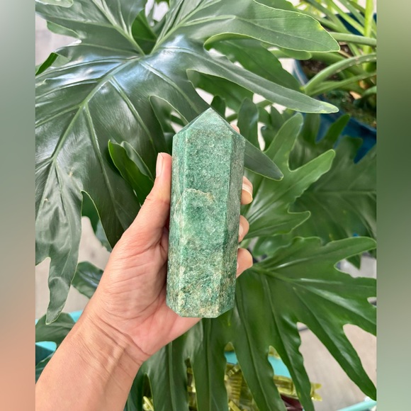 Fuchsite Tower - Picture 2 of 5